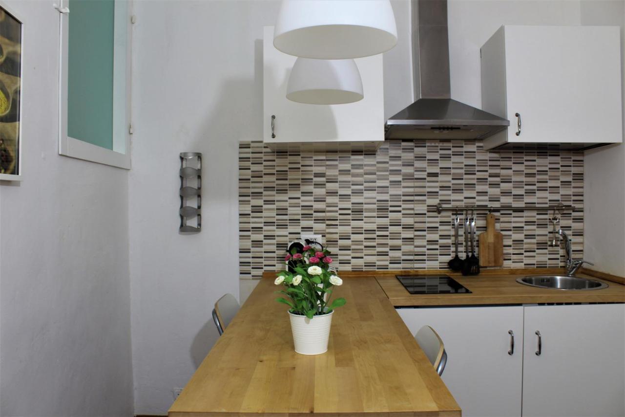 Crystal Ship Apartments Флоренция Экстерьер фото