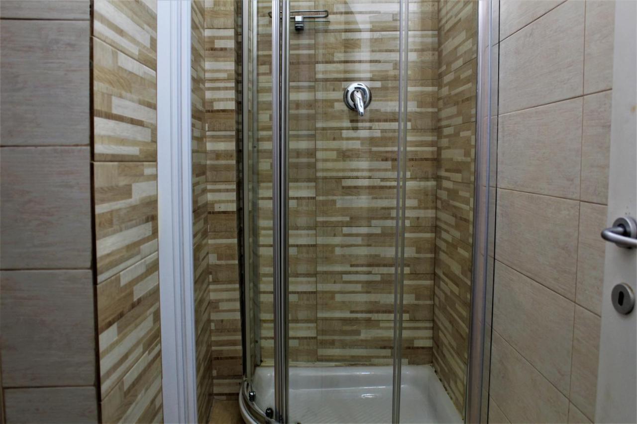 Crystal Ship Apartments Флоренция Экстерьер фото